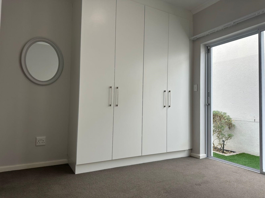 To Let 3 Bedroom Property for Rent in Burgundy Estate Western Cape